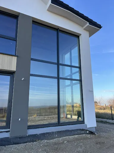 VINDOV - Okna,drzwi i Bramy